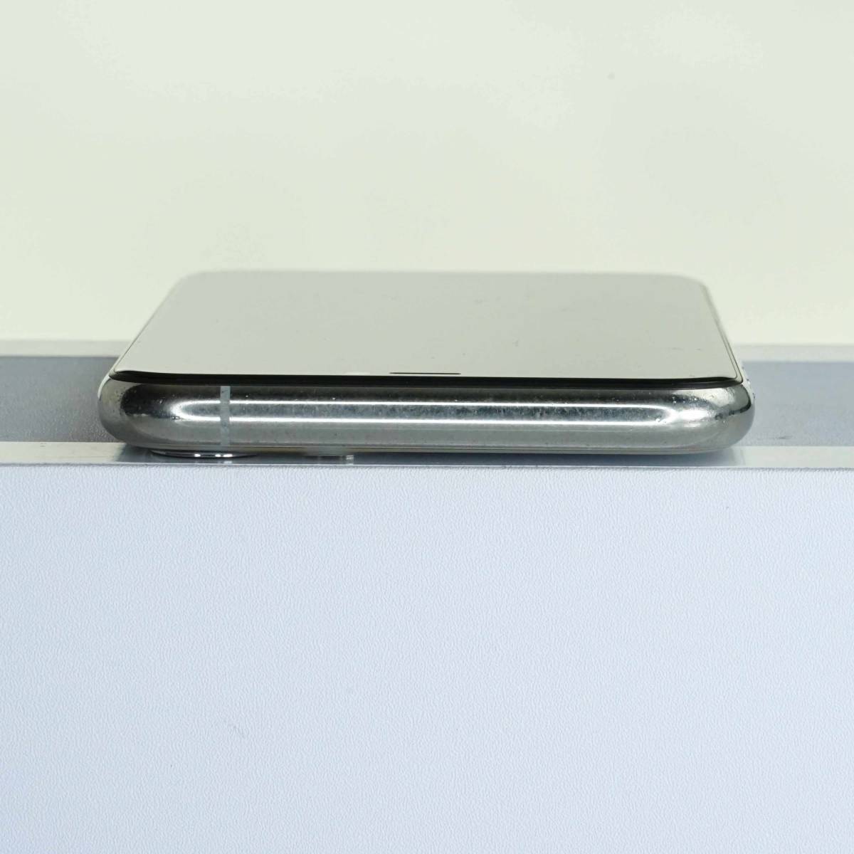 iPhone 11 Pro 256GB SIMフリ―シルバー 本体 訳あり品 MWC82J/A 白ロム(iPhone)｜売買されたオークション情報、yahooの商品情報をアーカイブ公開  - オークファン（aucfan.com）