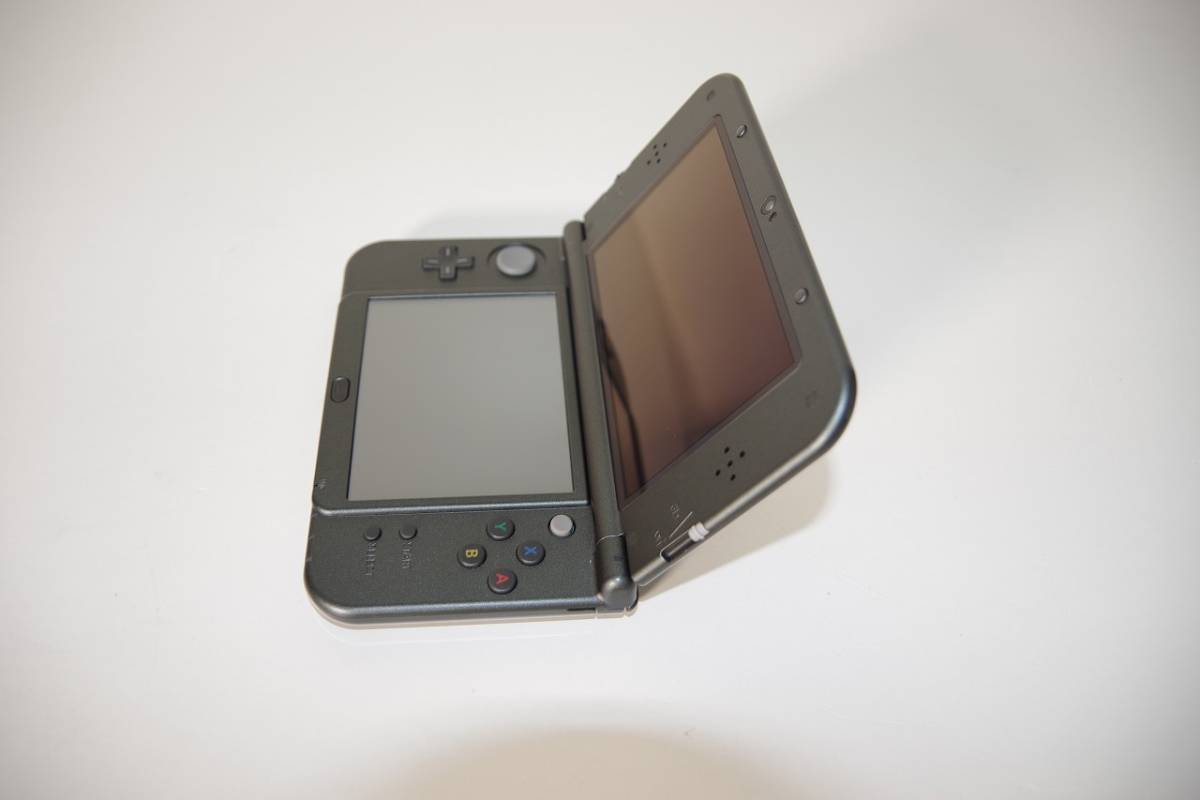 Newニンテンドー3DS LL メタリックブラック 外箱/内箱 説明書 Newニンテンドー3DS LL メタリックブラック 外箱/内箱 説明書