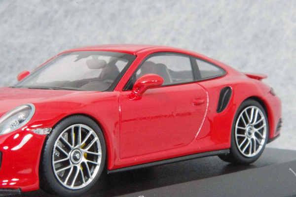 * 1/43 Porsche = 911 ( 991-2 ) turbo S / 2016 red = Porsche