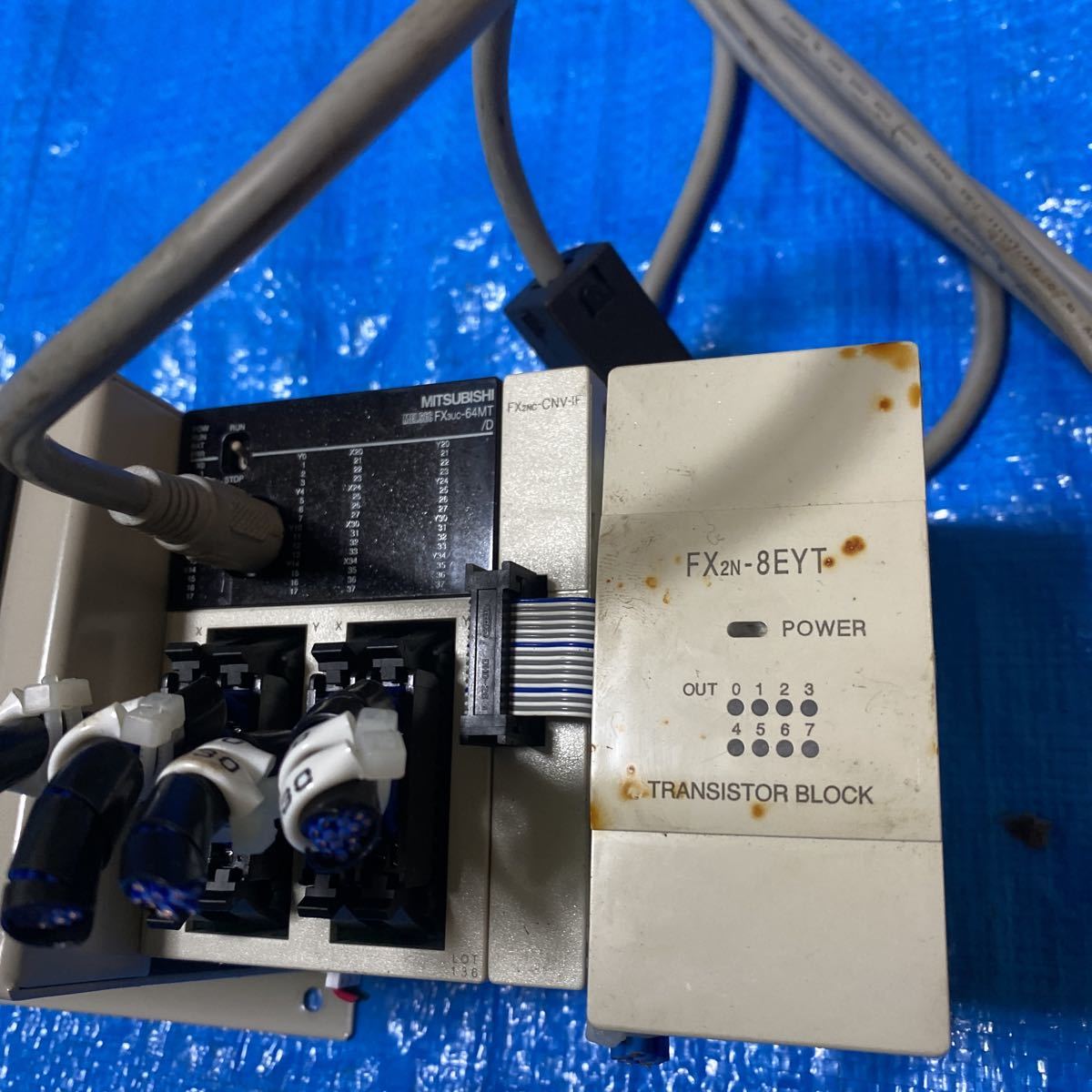 三菱電機 PLC シーケンサ タッチパネル GT1020-LBLW FX3UC-64MT 三菱電機 PLC シーケンサ タッチパネル GT1020-LBLW FX3UC-64MT