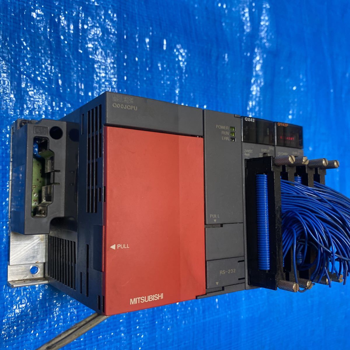 三菱電機 PLC シーケンサー Q00JCPU (B) - スイッチング電源 三菱電機 PLC シーケンサー Q00JCPU (B) - スイッチング電源