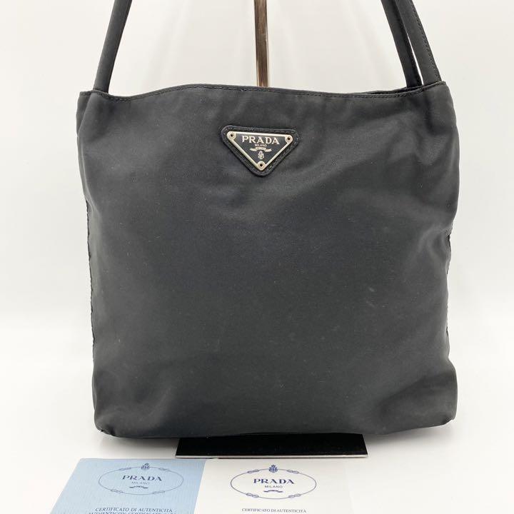 日本正規販売品 【PRADA】 ハンドバッグ　ブラック　三角ロゴプレート　シルバー金具 ハンドバッグ