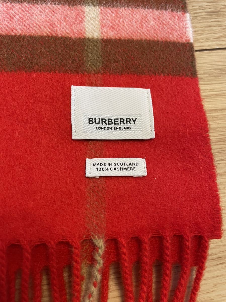 新品未使用タグ付き　バーバリー　マフラー　BURBERRY カシミヤマフラー 赤　レッド　カシミヤ100%