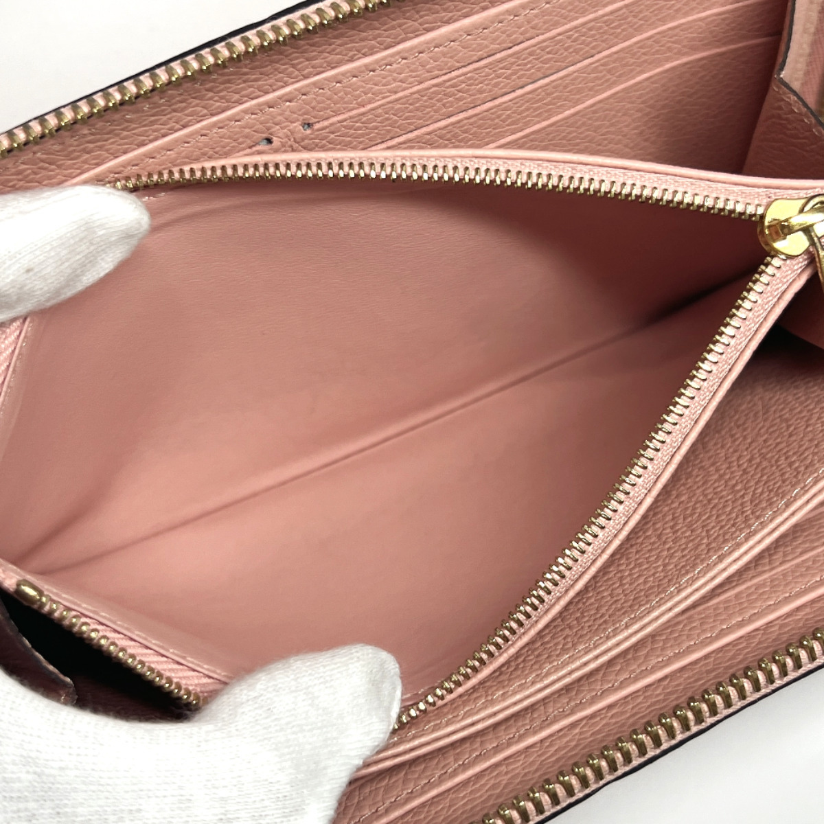 ルイヴィトン LOUIS VUITTON 長財布 M64090 ジッピーウォレット
