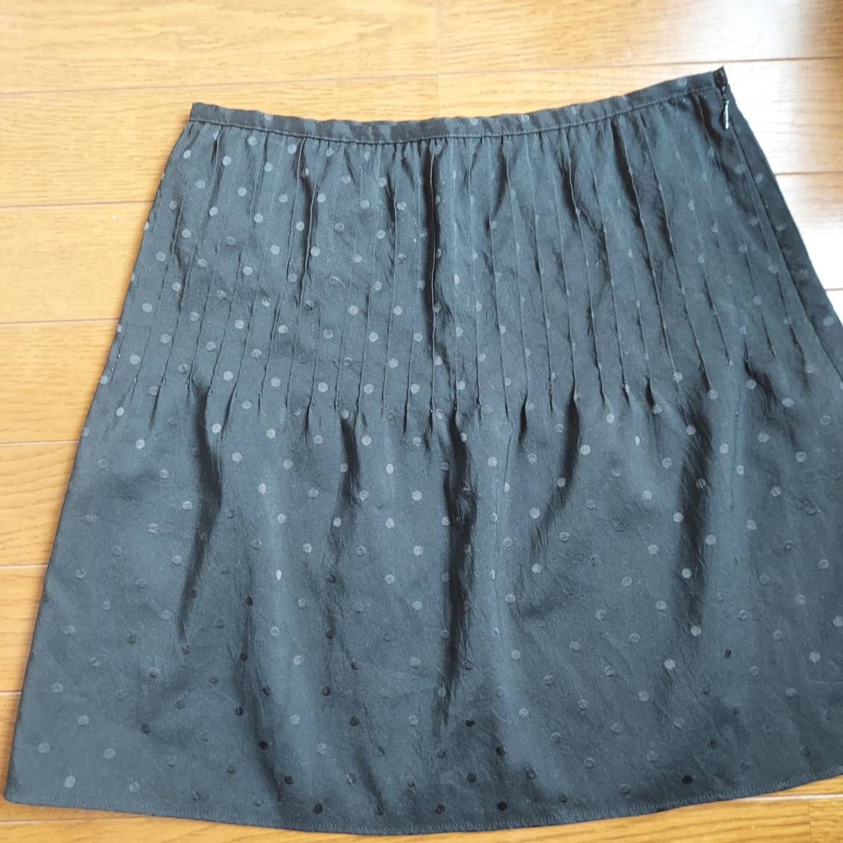 ジルスチュアート 黒のスカートの画像1