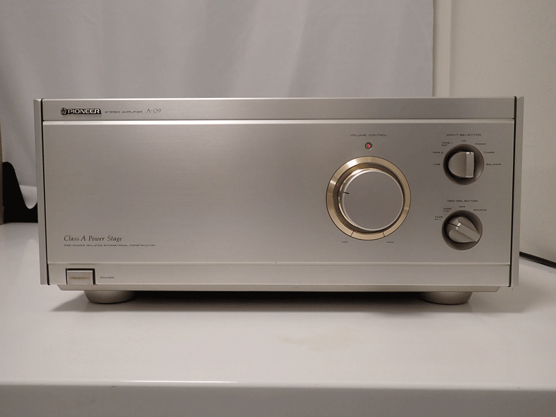 PIONEER A-09 プリメイアンプ 美品 動作確認済み 希少品 音響音出し確認済 パイオニア 音響機器 送料無料！！