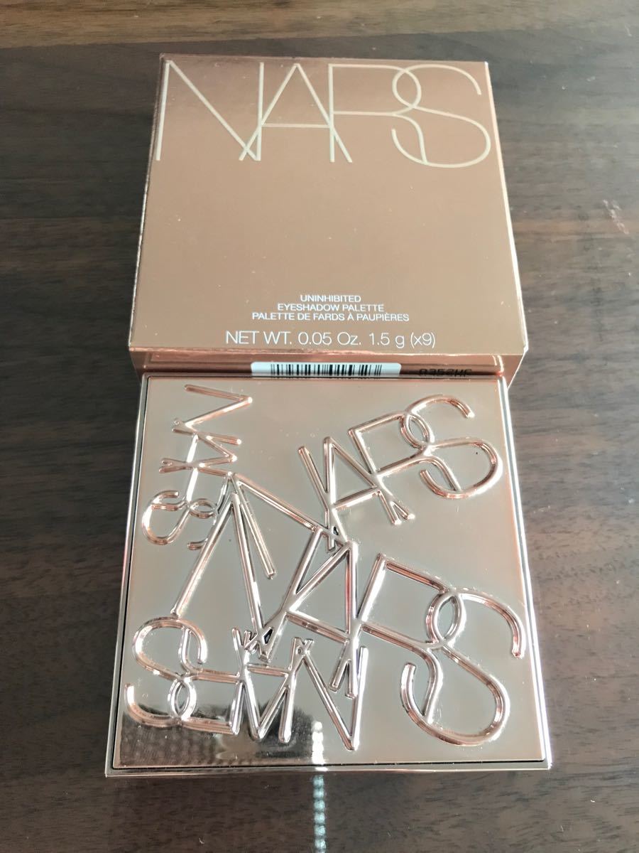 ★NARS アンインヒビテット アイシャドウパレット限定品★