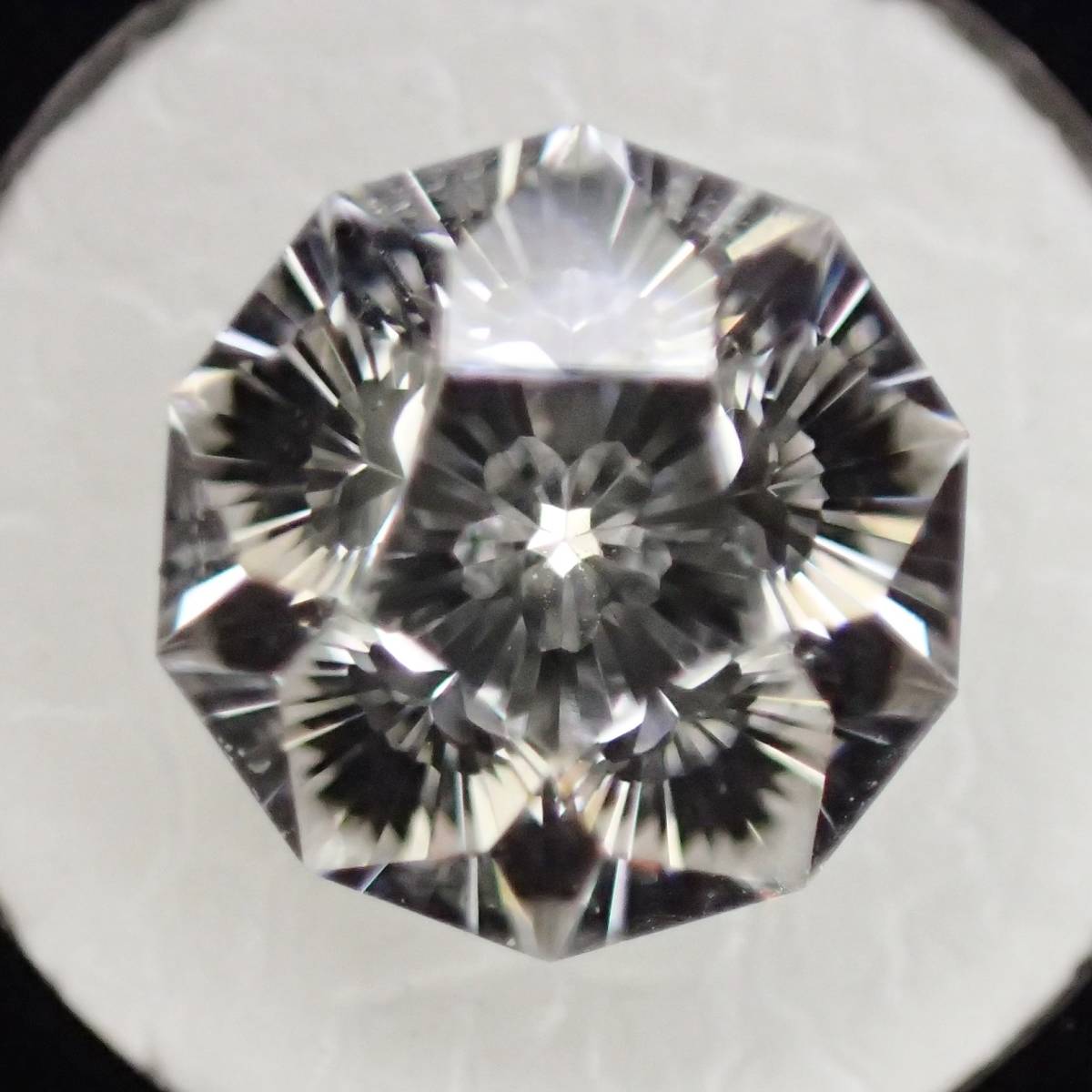 ダイヤモンドルース さくらカット 0.272ct F VVS2 中宝ソーティング