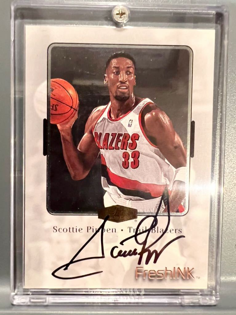 直書 Auto 00 Flair Showcase Scottie Pippen 直筆 サイン スコッティ ピッペン Blazers ブルズ Bulls Michael Jordan 同僚 Panini バスケ