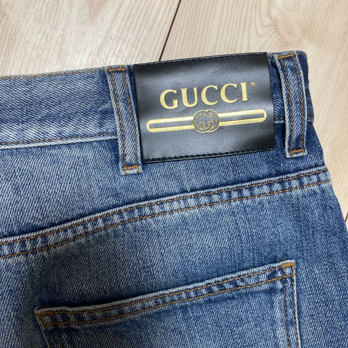 GUCCI グッチ デニムパンツ GGマーク ワッペン付きデニムパンツ