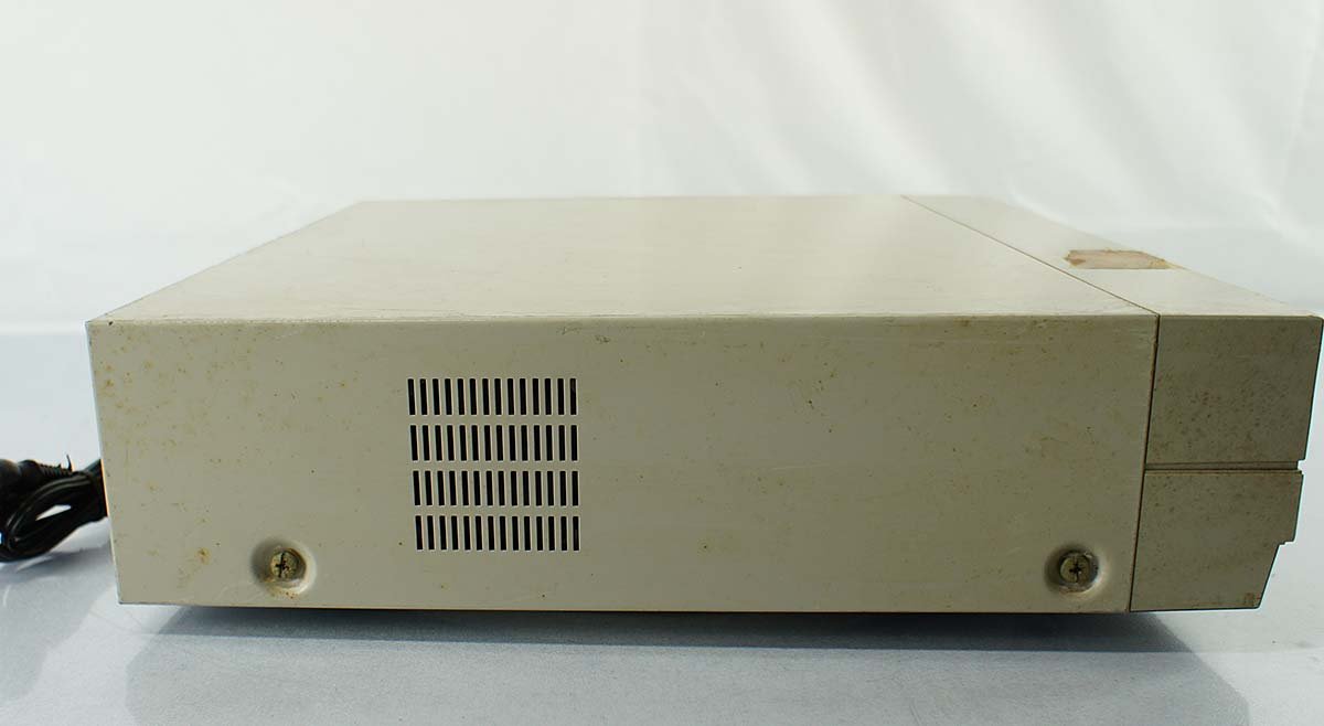 ジャンク扱い 通電確認 レトロ 希少 レア SHARP X1 turbo CZ-856CE PC パソコン コンピューター 98 シャープ x68000 S092102_画像4