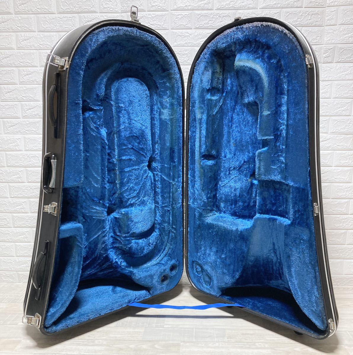Yahoo!オークション - 中古良品 YAMAHA チューバ ハードケース Yahoo!オークション - 中古良品 YAMAHA チューバ ハードケース