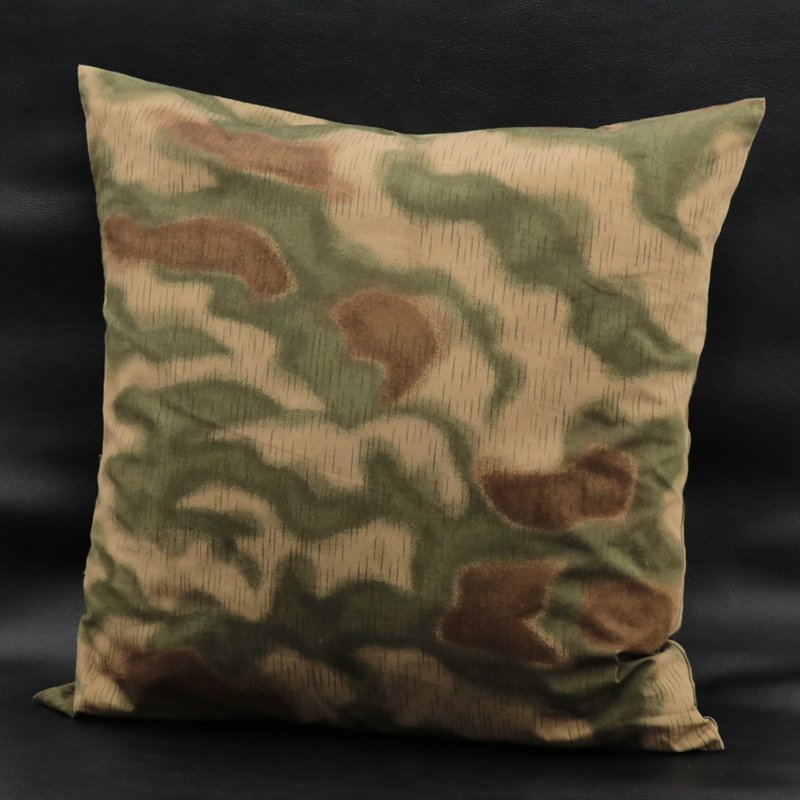 ★ 【中古/美品】 ネイバーフッド / NEIGHBORHOOD ★ MIL-PILLOW/C-CUSHION 181MYNH-AC02 / クッション 迷彩 カモフラージュ ★の画像1