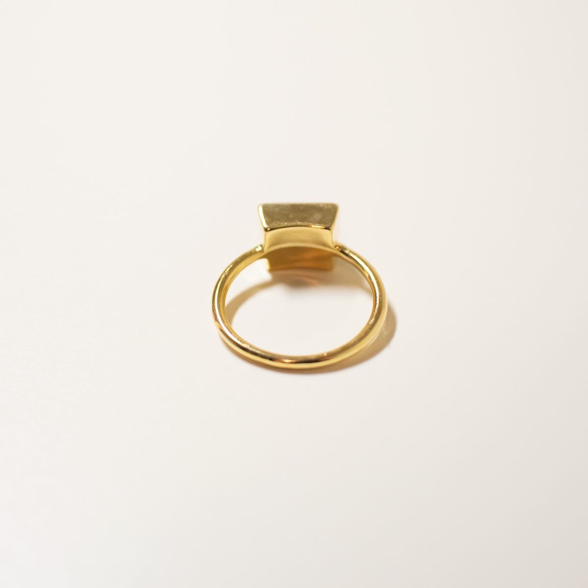 宝石質アメジストAAA リング 10号 (13号もあり)指輪 ゴールド 天然石 スクエア 人気