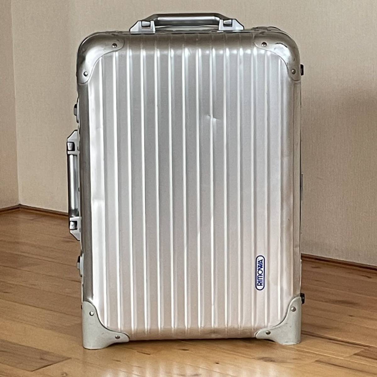 大人女性の日用品/生活雑貨/旅行RIMOWA TOPAS 32L CABIN TROLLEY リモワ トパーズ 機内持込サイズ 2輪 機能良好 929.52 (ORIGINAL オリジナル)