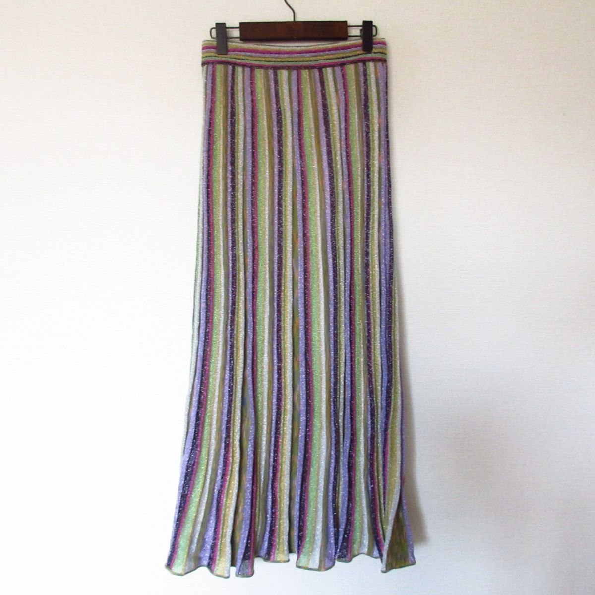 美品 近年モデル MISSONI ミッソーニ ストライプ柄 ラメ プリーツ