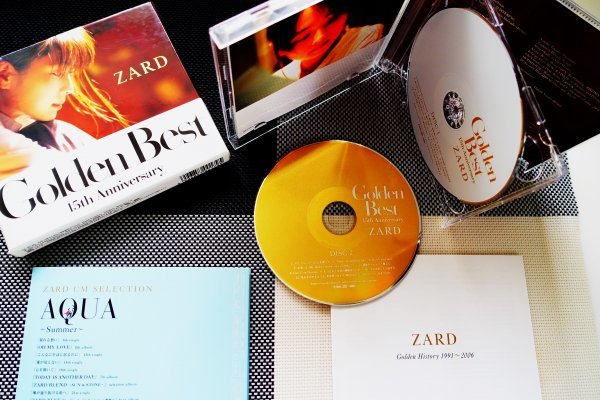 ヤフオク! - 【CD・DVD付美品】ZARD『 Golden Best