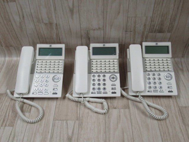 ・Ω XC1 16173◆ 保証有 サクサ IP NetPhone SXⅢ NP520(W)(F) 30ボタン電話機(IP電話機) 20年製 きれいめ 3台セット