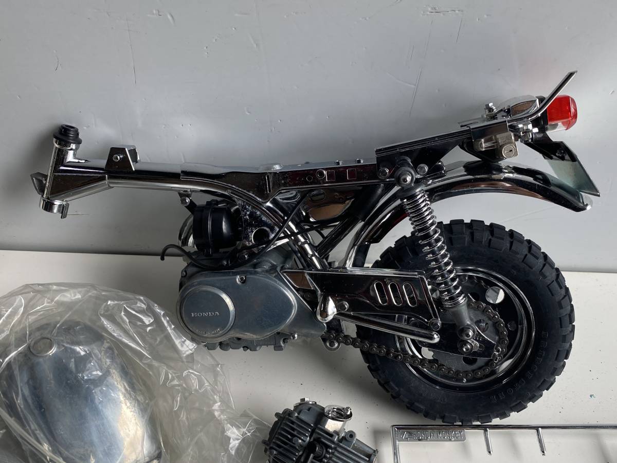 金属模型バイク