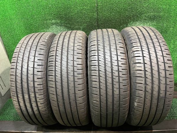 21年製　ヴェゼル　ダンロップ　エナセーブEC204　215/60R16　4本　9.9分山（7.9ｍｍ）　サマータイヤ　マークＸ　オデッセイ　溝あり　_画像1