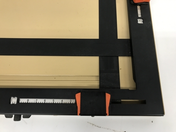 LPL UNIVERSAL EASEL DX1417 引き伸ばし 機材 ユニバーサルイーゼルマスク 暗室 カメラ S6741879 LPL UNIVERSAL EASEL DX1417 引き伸ばし 機材 ユニバーサルイーゼルマスク 暗室 カメラ S6741879