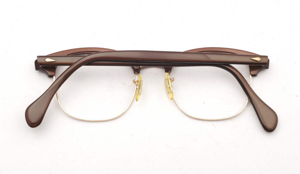 デッド 1950's American Optical アメリカンオプティカル Sirmont サーモント ブラウン 茶 マルコムX 金張り サーモントブロー 48mm A954