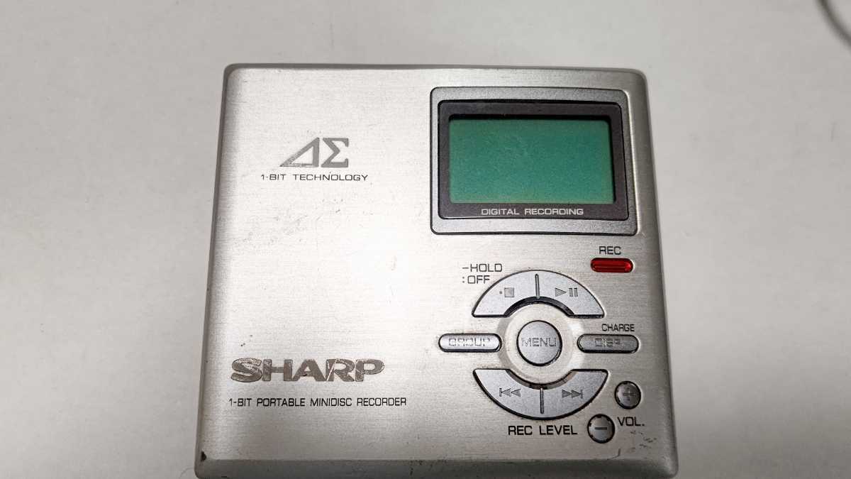 SHARP シャープ　MD-DR7-S ポータブルMDレコーダー　本体　リモコン　ジャンク品　_画像2