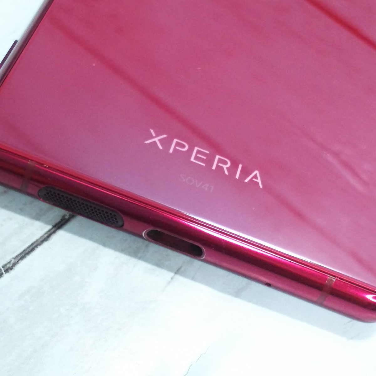 au Xperia5 SOV41 レッド 本体 白ロム SIMロック解除済み SIM au Xperia5 SOV41 レッド 本体 白ロム SIMロック解除済み SIM