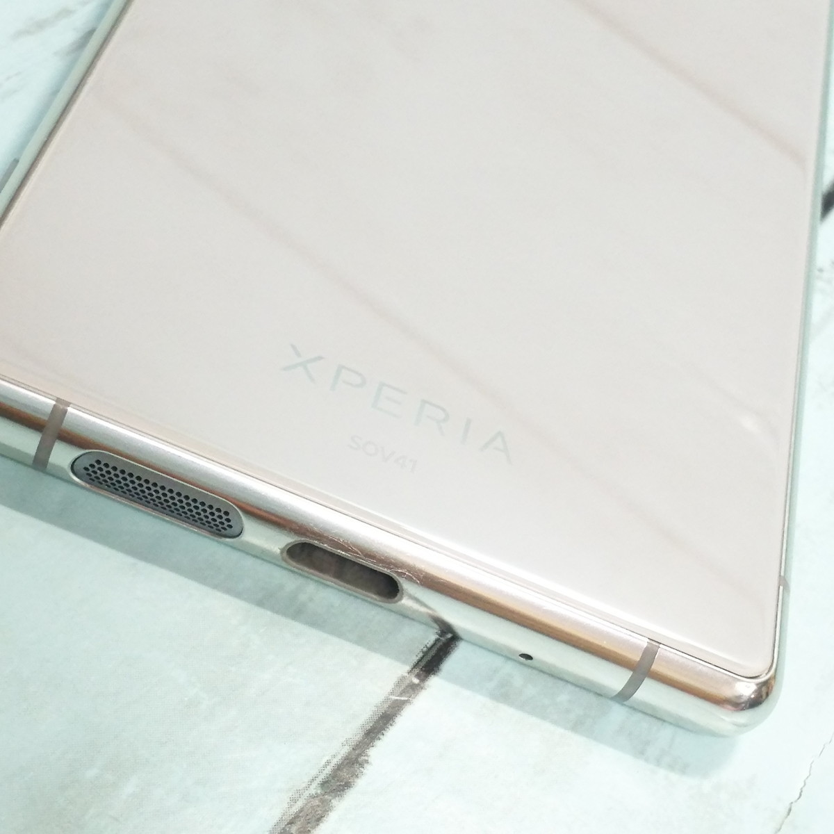 7572円 au Xperia5 SOV41 グレー 本体 白ロム SIMロック解除済み 7572円 au Xperia5 SOV41 グレー 本体 白ロム SIMロック解除済み