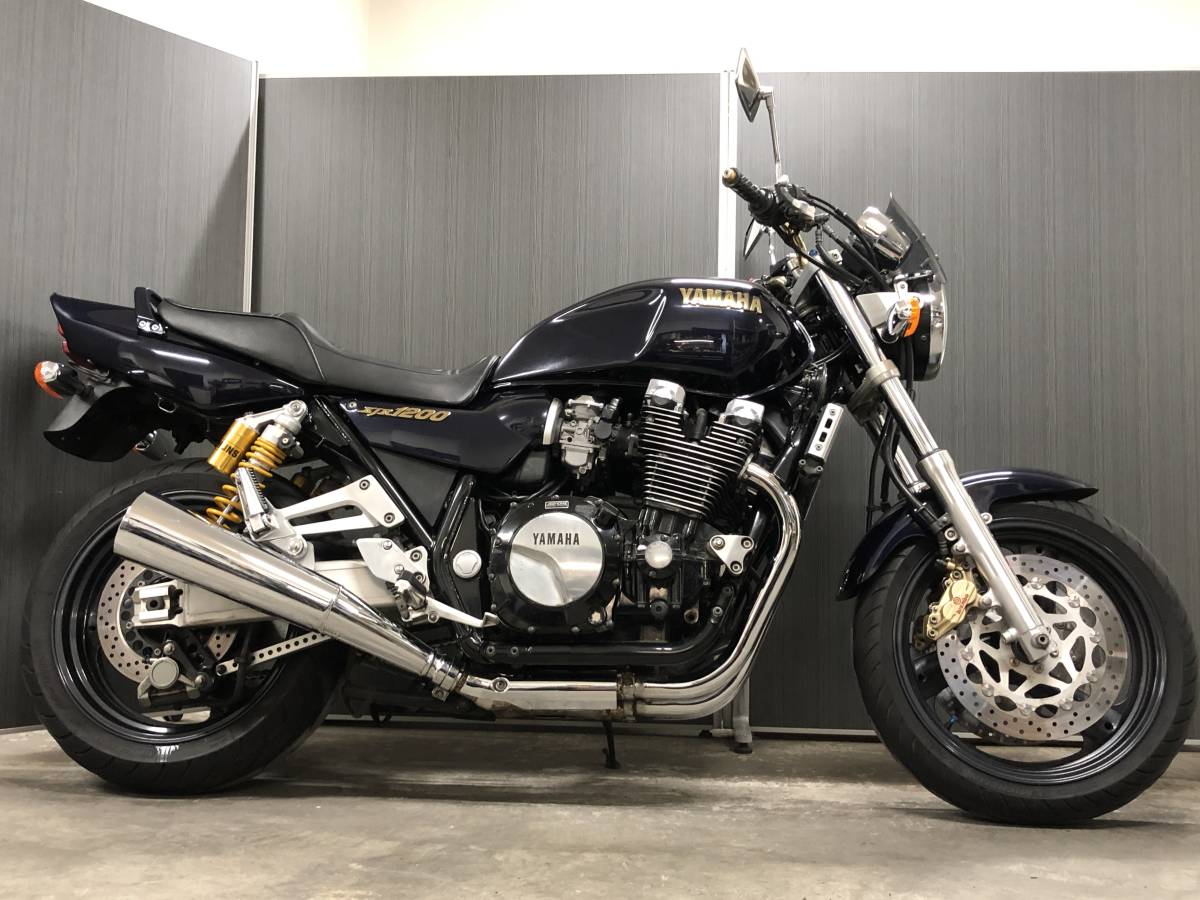 【動画有】YAMAHA XJR1200 4KG/H10年式/美車/OHLINS/brembo/機関良好/空冷エンジン搭載/車検R6年5月迄！ 検) XJR1300 ゼファー1100 ZRX_画像5