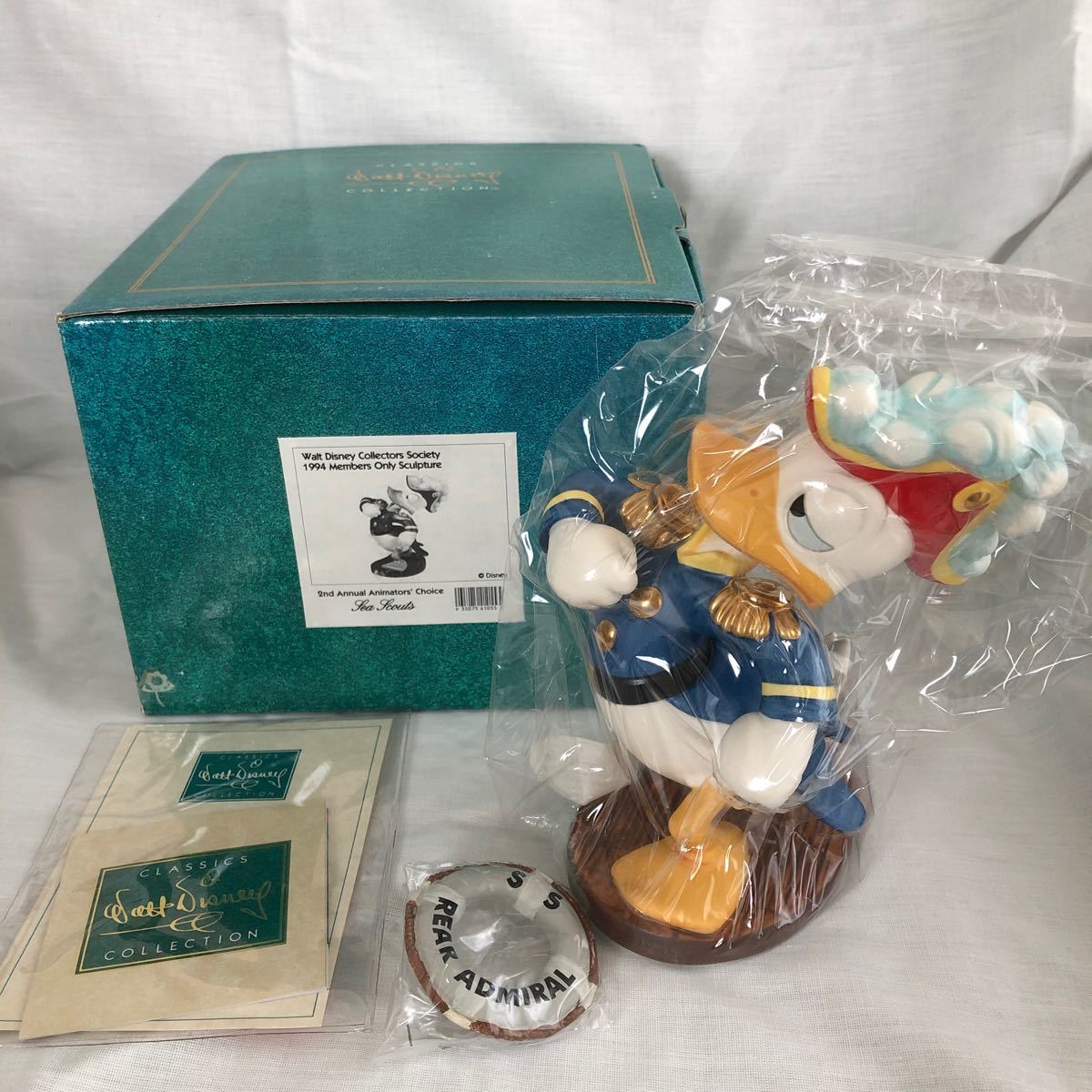 Wdcc ドナルド 船長 浮き輪 ディズニー フィギュア 1994 海 シー 箱 Walt Disney Classics Majorbrands Co In Wdcc ドナルド 船長 浮き輪 ディズニー フィギュア 1994 海 シー 箱 Walt Disney Classics Majorbrands Co In