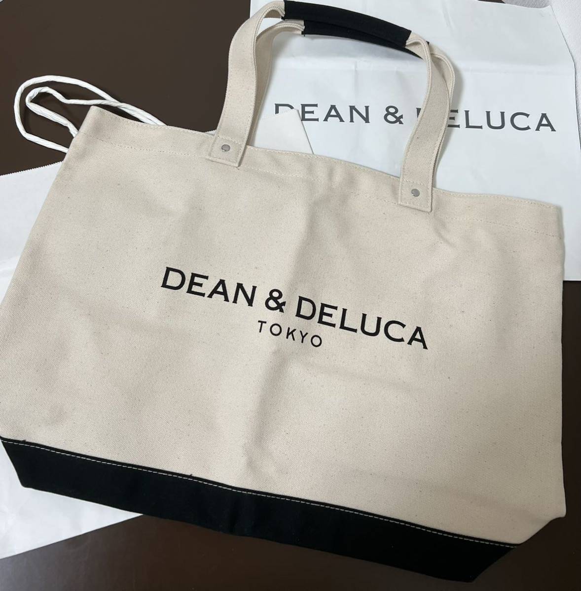 DEAN&DELUCA 】東京八重洲店限定 TOKYOロゴ入りキャンバストート