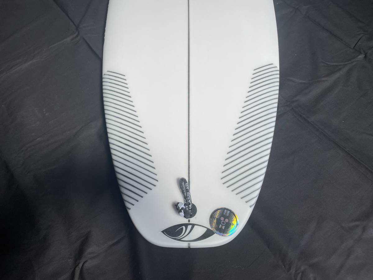 【新品 特価】5'8 26.6L Inferno72 Black SHARP EYE Surfboards インフェルノ72 TAJ STAB IN THE DARK シャープアイ　サーフボード_画像6