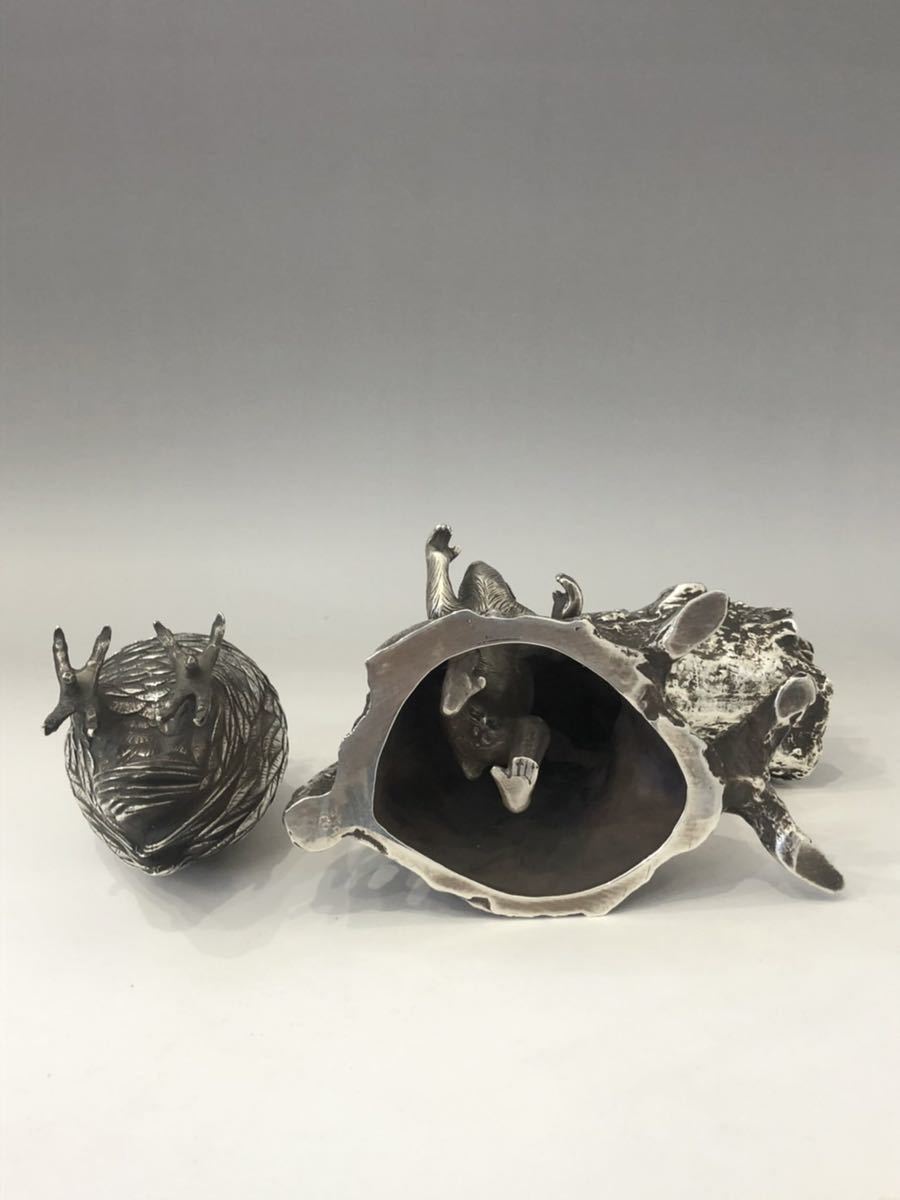明治金工師 大島如雲 秀造 銀製梟(不苦労)猿細密彫刻置物 床 明治金工師 大島如雲 秀造 銀製梟(不苦労)猿細密彫刻置物 床