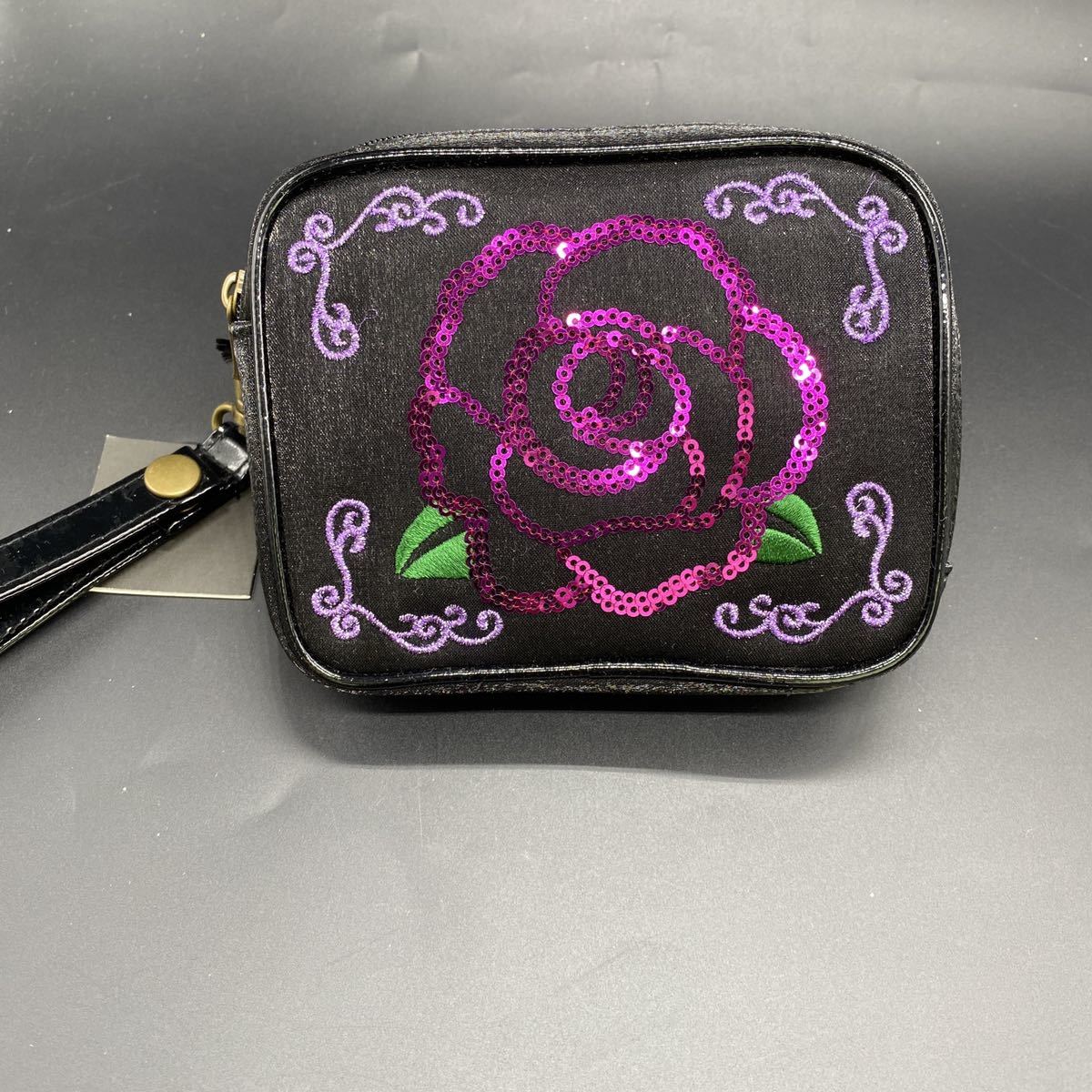 ANNA SUI Anna Sui eko-bag black rose pouch entering tag attaching 
