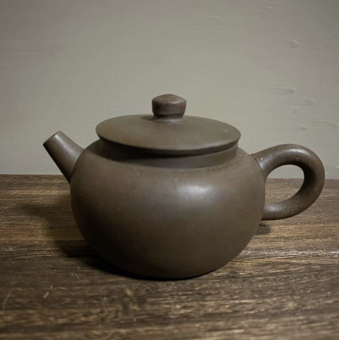 煎茶道具 貢局款 水磨包金老紫泥 梨形茶壺 紫砂朱泥急須 宜興★美品★希少品