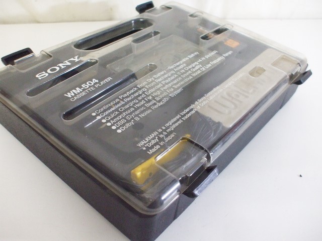 ジャンク SONY ソニー WM-504 ウォークマン スケルトン 壊れています