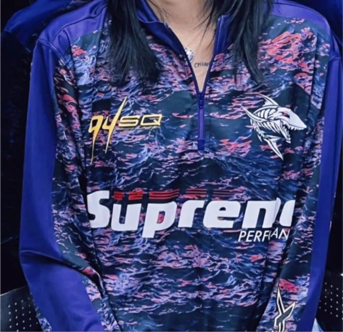 Supreme Waves Zip Pullover 22SS ステッカー付き|Yahoo!フリマ Supreme Waves Zip Pullover 22SS ステッカー付き|Yahoo!フリマ