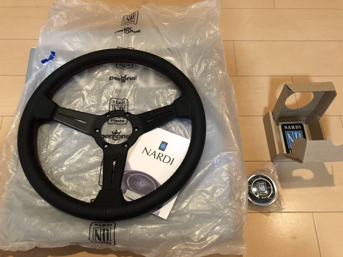 特別価格 メーカー不明 クラシックタイプ パンチングレザー レッド