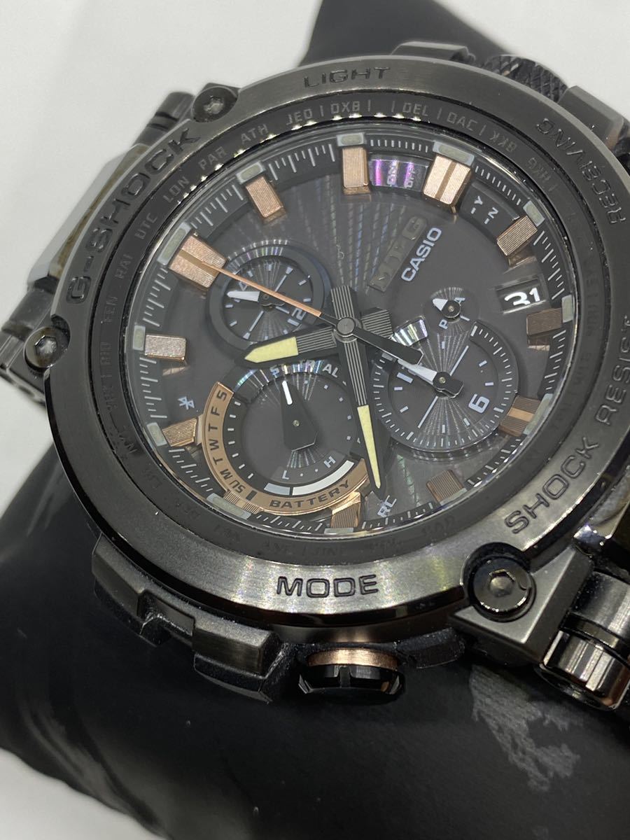 カシオG-SHOCK陳英傑MTG-B1000TJ-1AJR Formless太極電波ソーラー腕時計