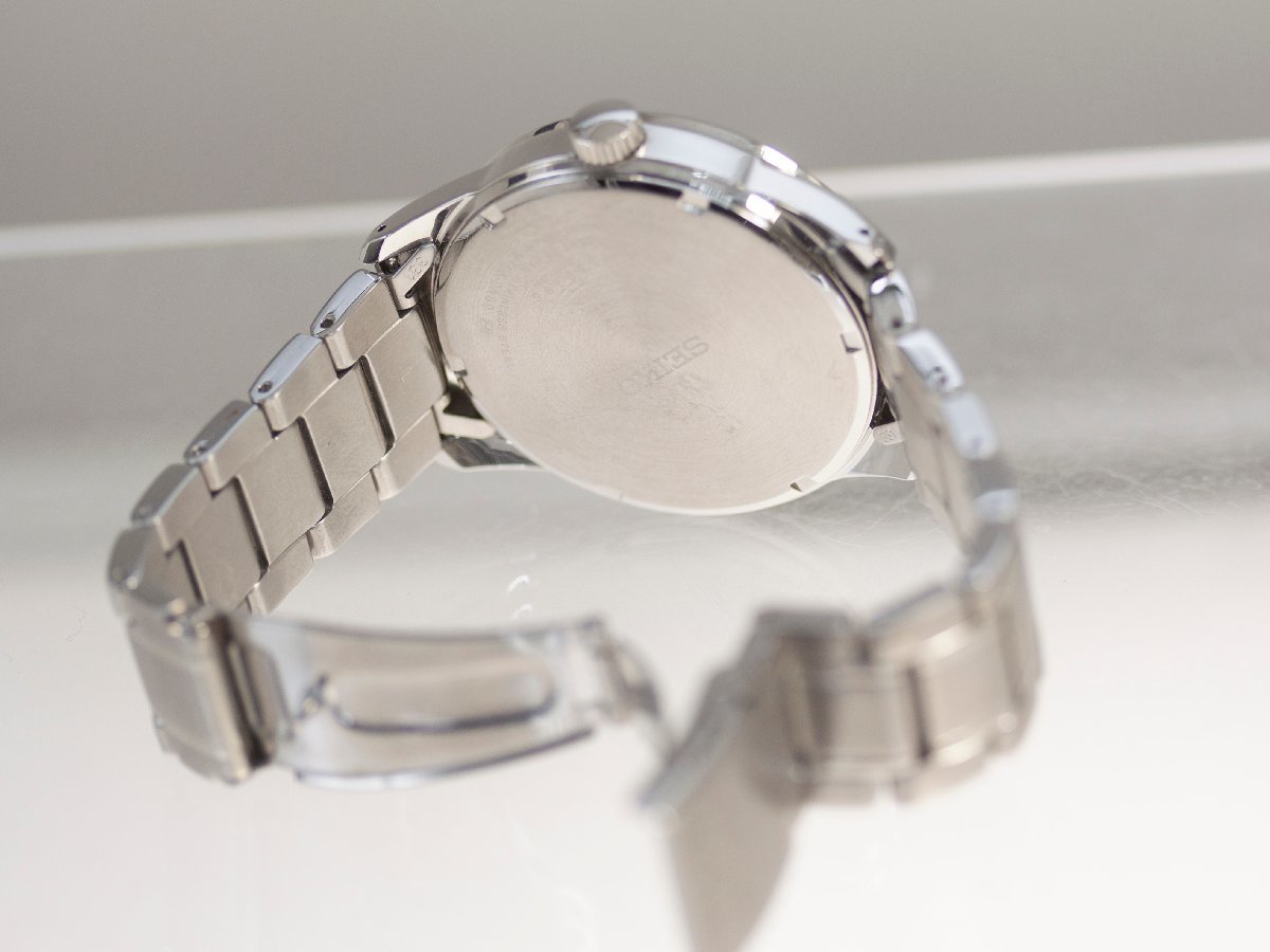 セイコー ソーラー腕時計 SEIKO SOLAR クオーツ腕時計 V158-0AS0 中古 