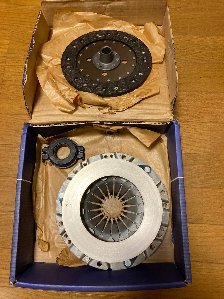  new goods unused air cooling VW( Beetle, type 2, type 3, Karmann-ghia etc. ) old age style for clutch 3 point kit 200mm Ray to type SACHS made 