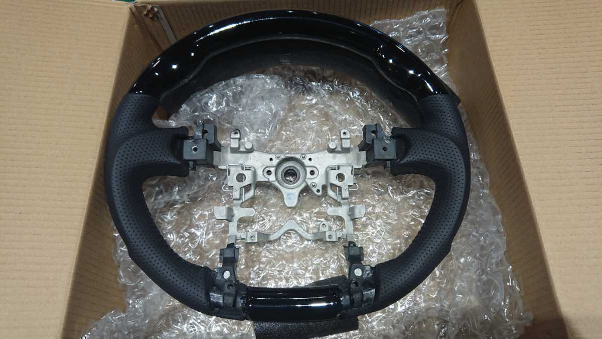 プリウス 30 31 35 PHV アクア 10 プリウスα ピアノブラック レザー