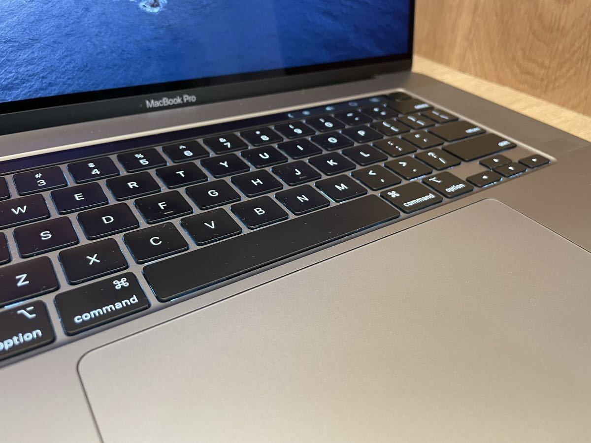 Intel最強美品★充電回数97回 16インチMacBook Pro グレイ 2.4GHz8コアCore i9 5.0GHz 64GBメモリ 8TB SSD Radeon Pro 5500M 8GB保障付2022