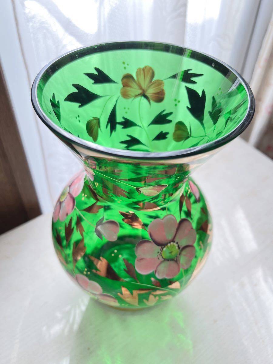ボヘミアガラス カリクリスタルガラス 花瓶 made in ボヘミアガラス カリクリスタルガラス 花瓶 made in