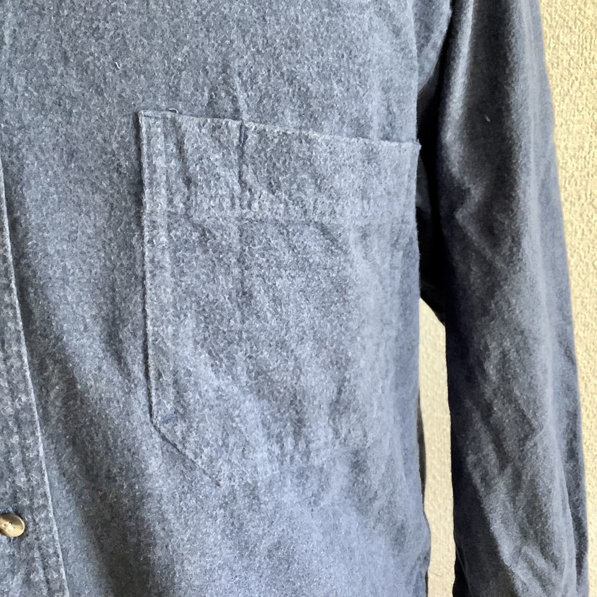 90s Eddie Bauer エディ-バウアー 無地 ボタンダウン フランネルシャツBainbridge Flannel shirt 単色 ネイビー M シャモアクロス 古着_画像5