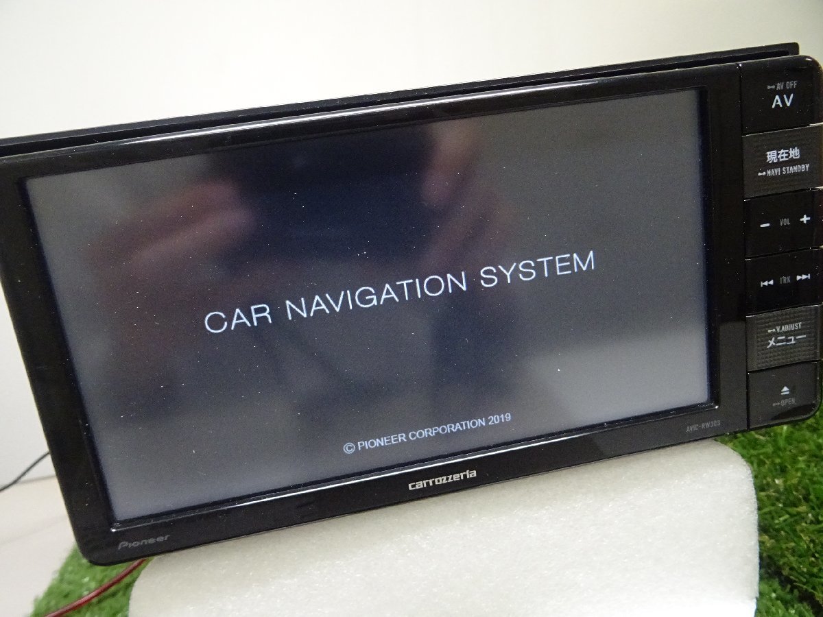 本体のみ カロッツェリア メモリーナビ AVIC-RW303 7V型ワイド 2019年