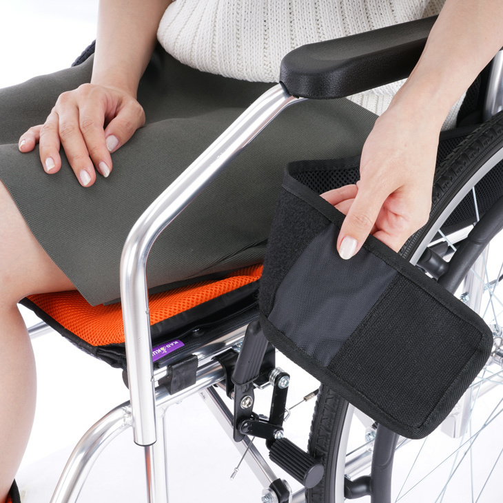 車椅子 軽量 自走用 自走式 介護用車イス PT・OT推奨 送料無料