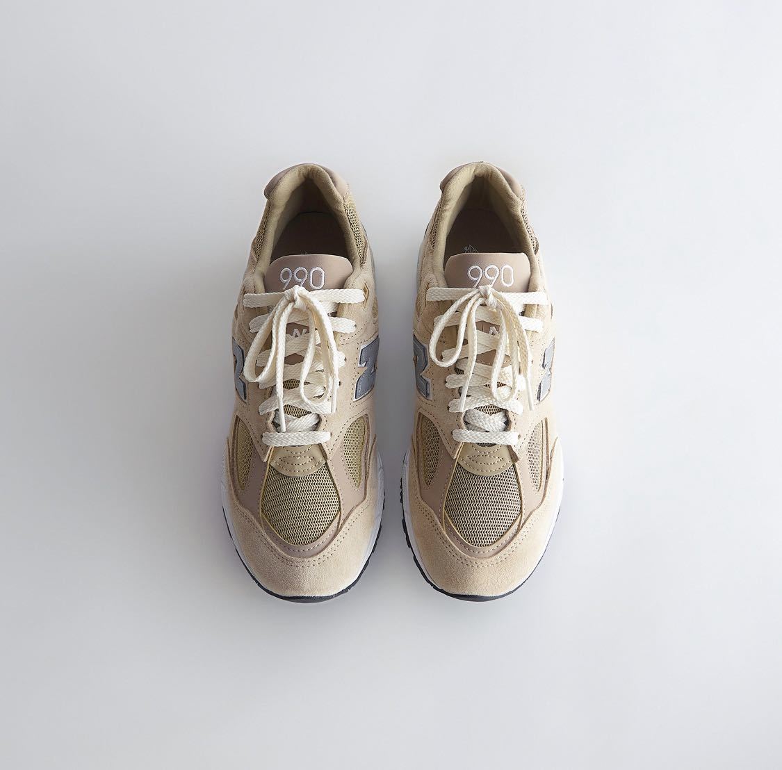 新品未使用 日本未展開希少サイズ Kith × New Balance 990v2 Tan