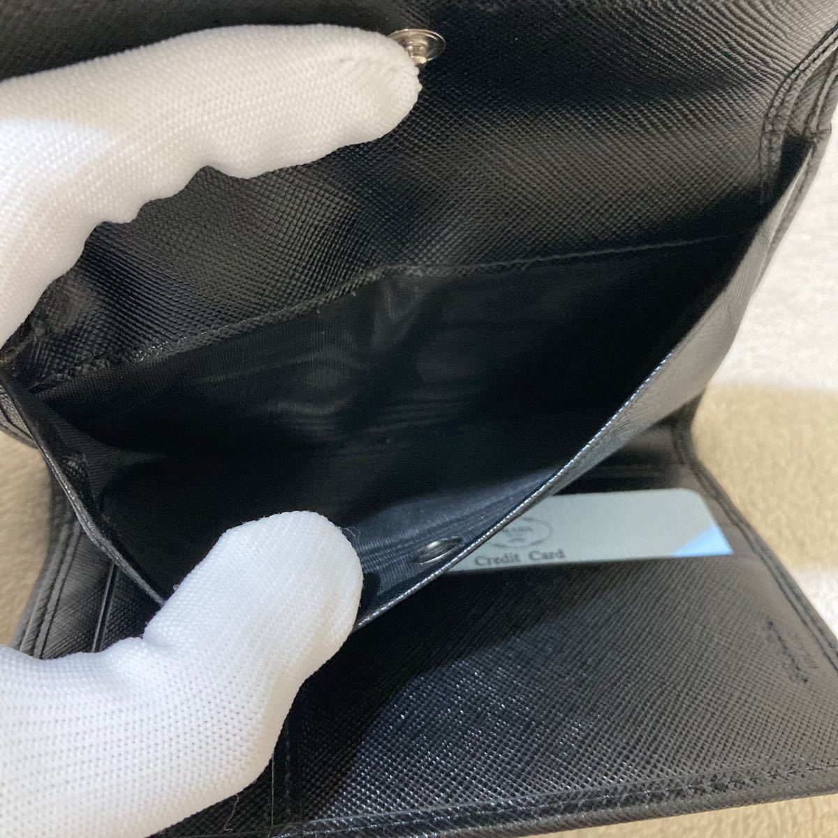 ぼほ未使用 PRADA プラダ サフィアーノ ブラック 折り財布 コイン